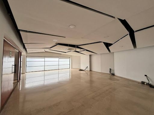 Casa en arriendo Antioquia Medellín Patio Bonito 500 m2 Habitaciones 5 Baños 12 Garajes 6 Precio $26000000