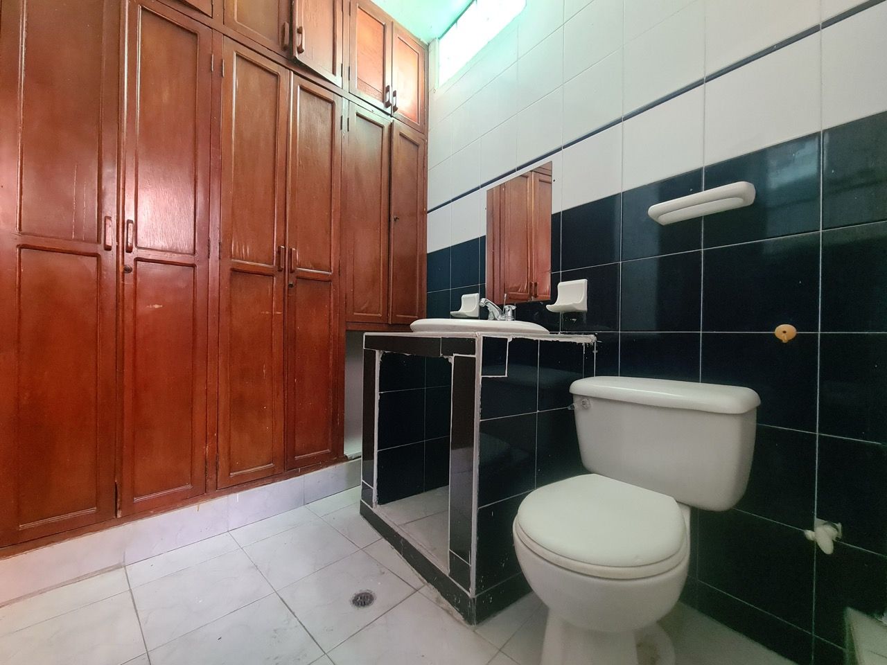 Casa en arriendo Sucre Sincelejo Venecia I 1 m2 Habitaciones 3 Baños 3 Garajes 1 Precio $1700000