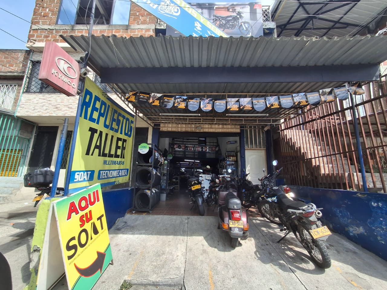 Casa en venta Valle Del Cauca Cali La Gran Colombia 287 m2 Habitaciones 5 Baños 3 Garajes 4 Precio $598000000