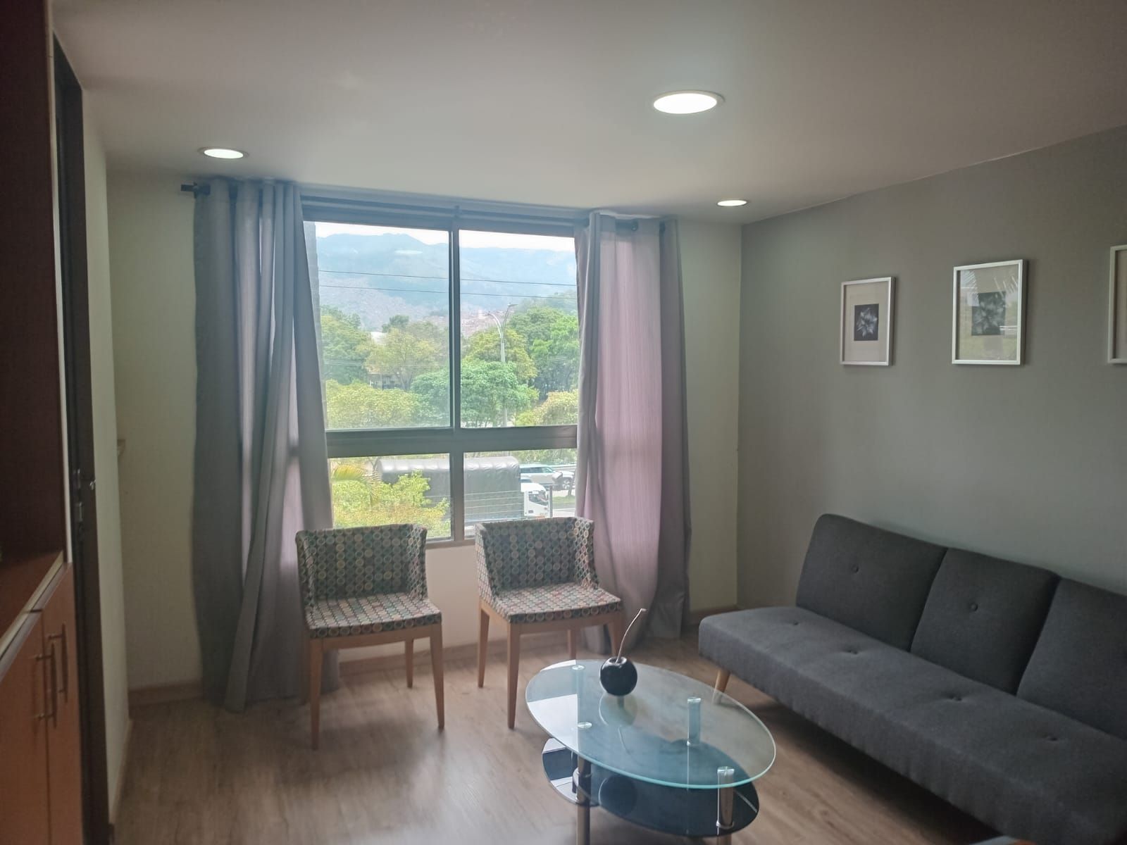 Apartamento en arriendo Antioquia Medellín Los Conquistadores 51 m2 Habitaciones 1 Baños 2 Garajes 1 Precio $3450000