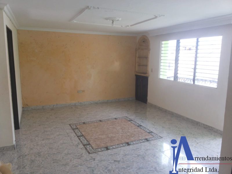 Casa en venta Antioquia Medellín El Salvador 250 m2 Habitaciones 5 Baños 2 Garajes 0 Precio $400000000