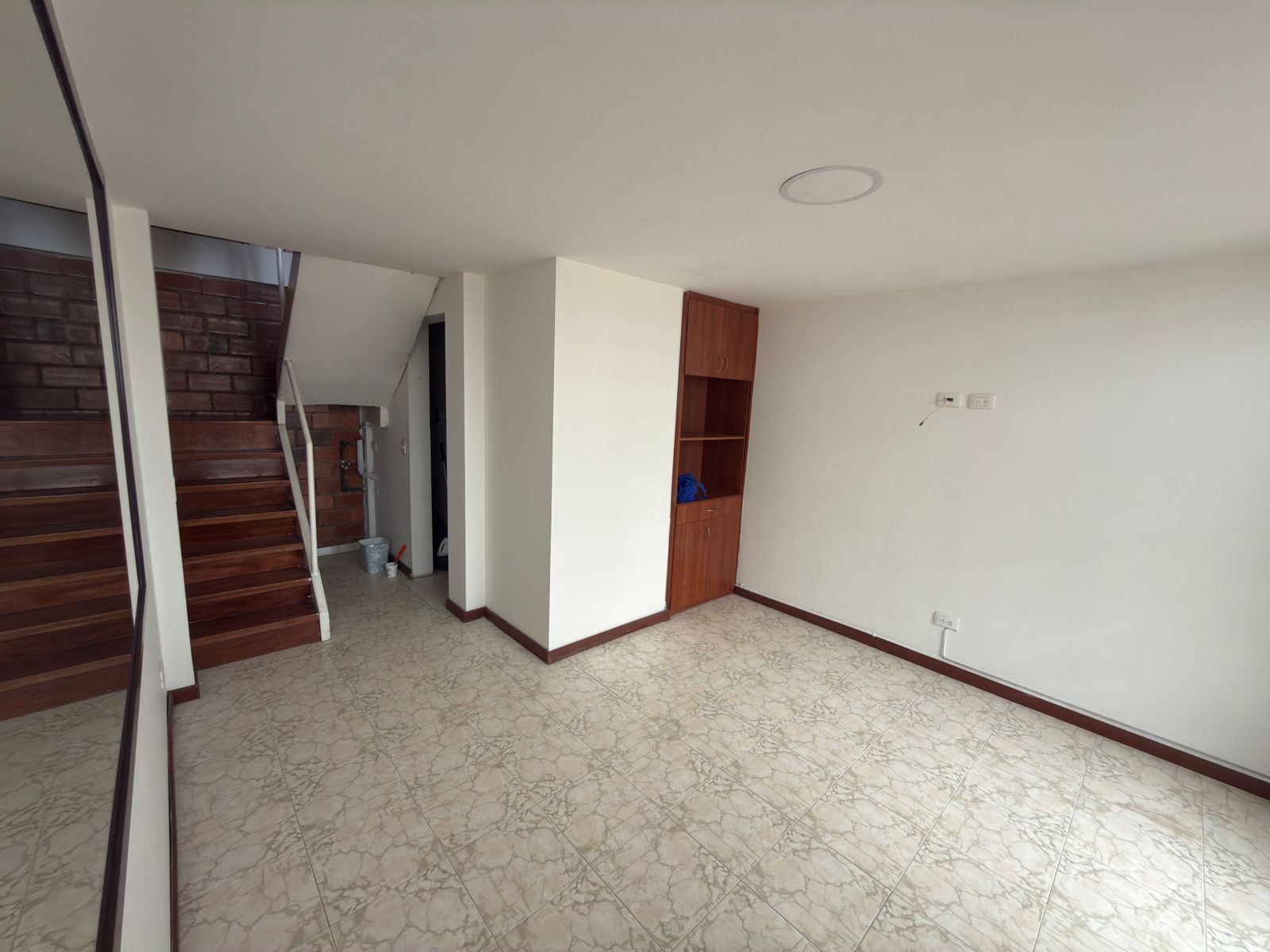 Casa en arriendo Cundinamarca Bogotá Tibabuyes 53 m2 Habitaciones 3 Baños 1 Garajes 1 Precio $1600000