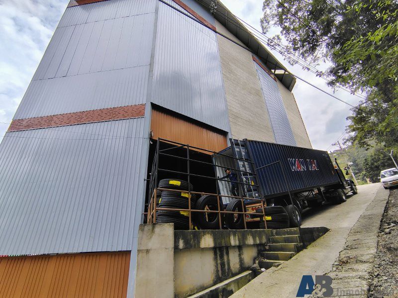 Bodega en arriendo o venta Antioquia Copacabana Copacabana 1110 m2 Habitaciones 0 Baños 2 Garajes 0 Precio venta $4639500000 Precio arriendo $22194600