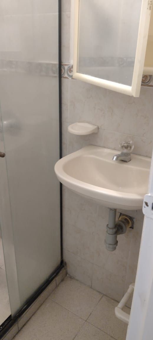 Apartaestudio en arriendo Antioquia Medellín Laureles 23 m2 Habitaciones 1 Baños 1 Garajes 0 Precio $1100000