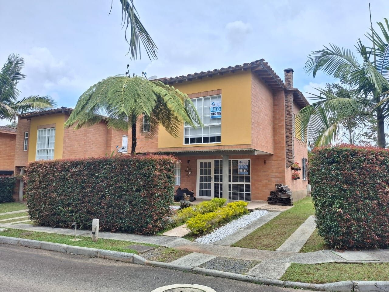 Casa en arriendo Antioquia La Ceja Payuco 195 m2 Habitaciones 3 Baños 2 Garajes 1 Precio $3400000