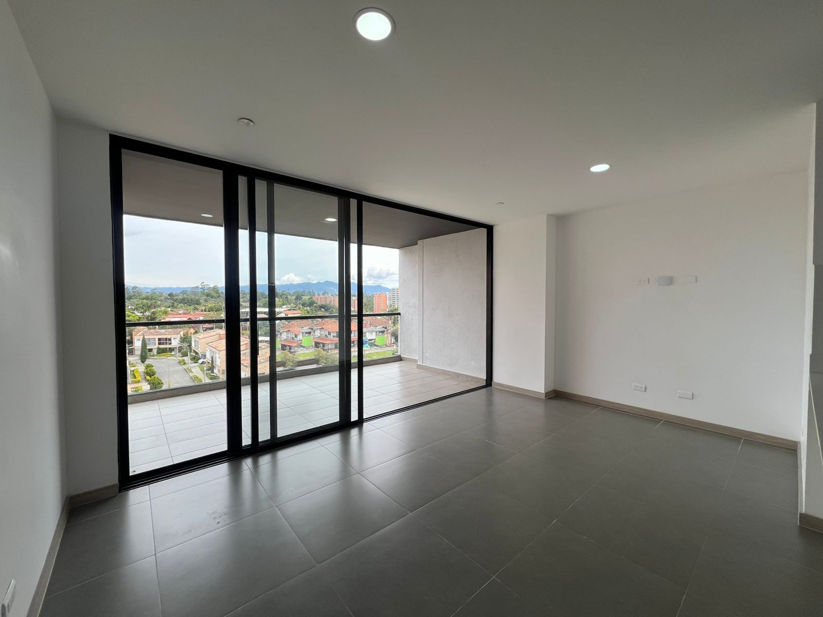 Apartamento en venta Antioquia Rionegro Cuatro Esquinas 82 m2 Habitaciones 2 Baños 2 Garajes 1 Precio $580000000