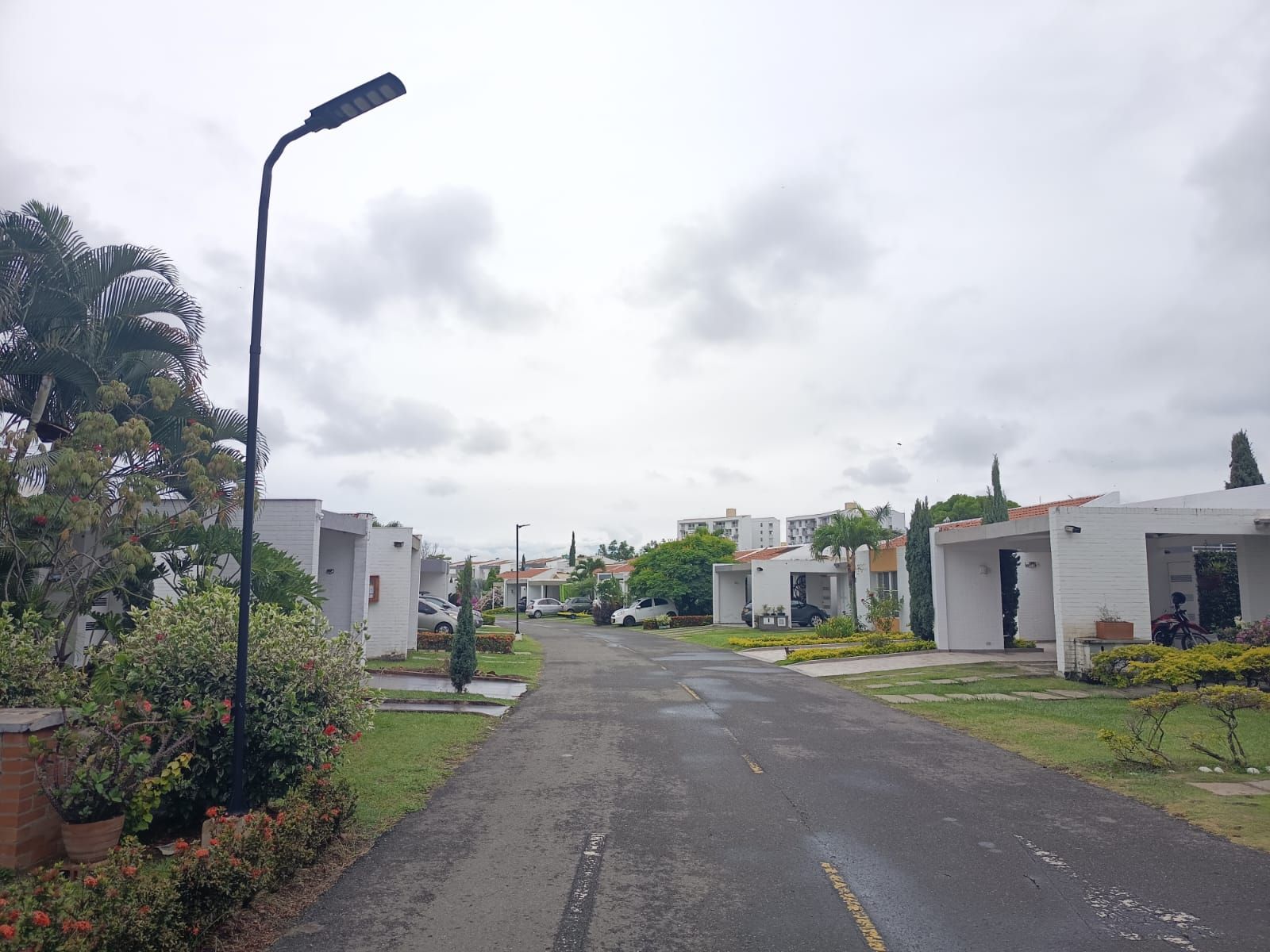 Casa en arriendo o venta Valle Del Cauca Jamundí Cd Terranova Et A 230 m2 Habitaciones 4 Baños 3 Garajes 3 Precio venta $650000000 Precio arriendo $3200000