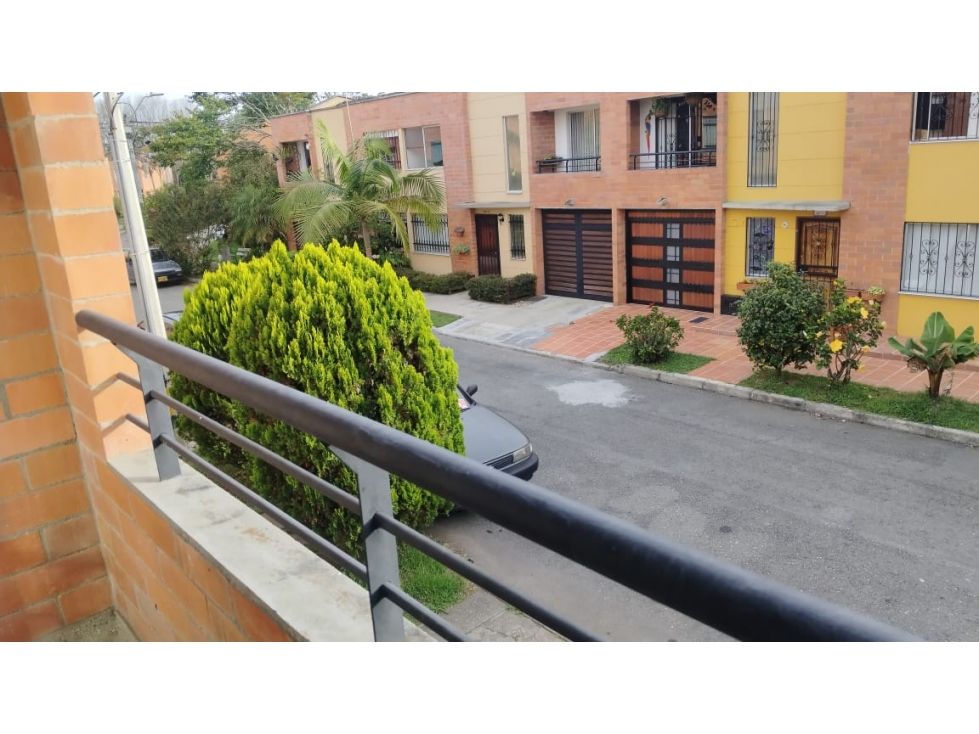 Casa en arriendo Antioquia Rionegro Santa Ana 230 m2 Habitaciones 4 Baños 2 Garajes 1 Precio $3500000