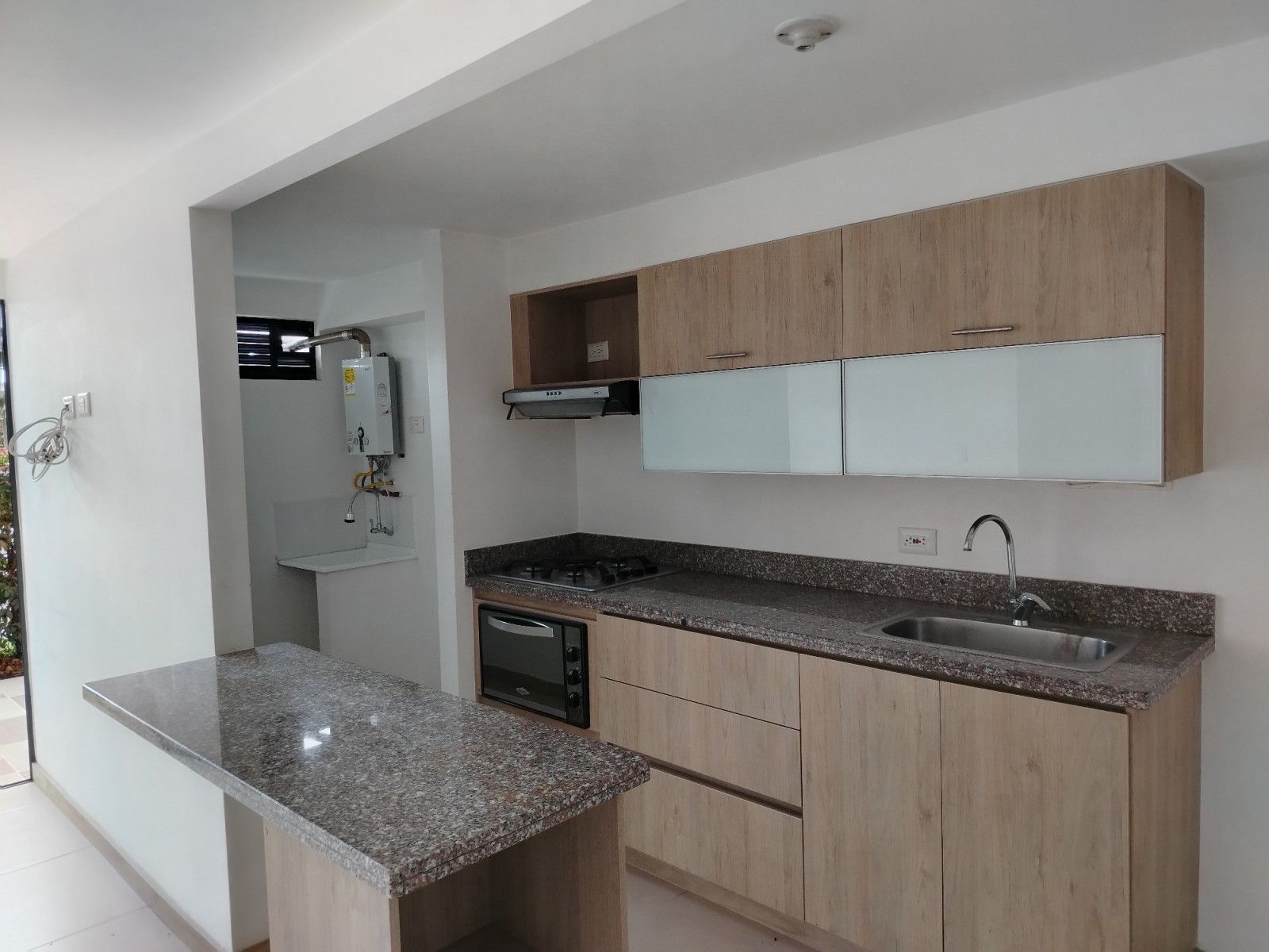 Apartamento en venta Antioquia La Ceja Centro 100 m2 Habitaciones 3 Baños 2 Garajes 1 Precio $480000000