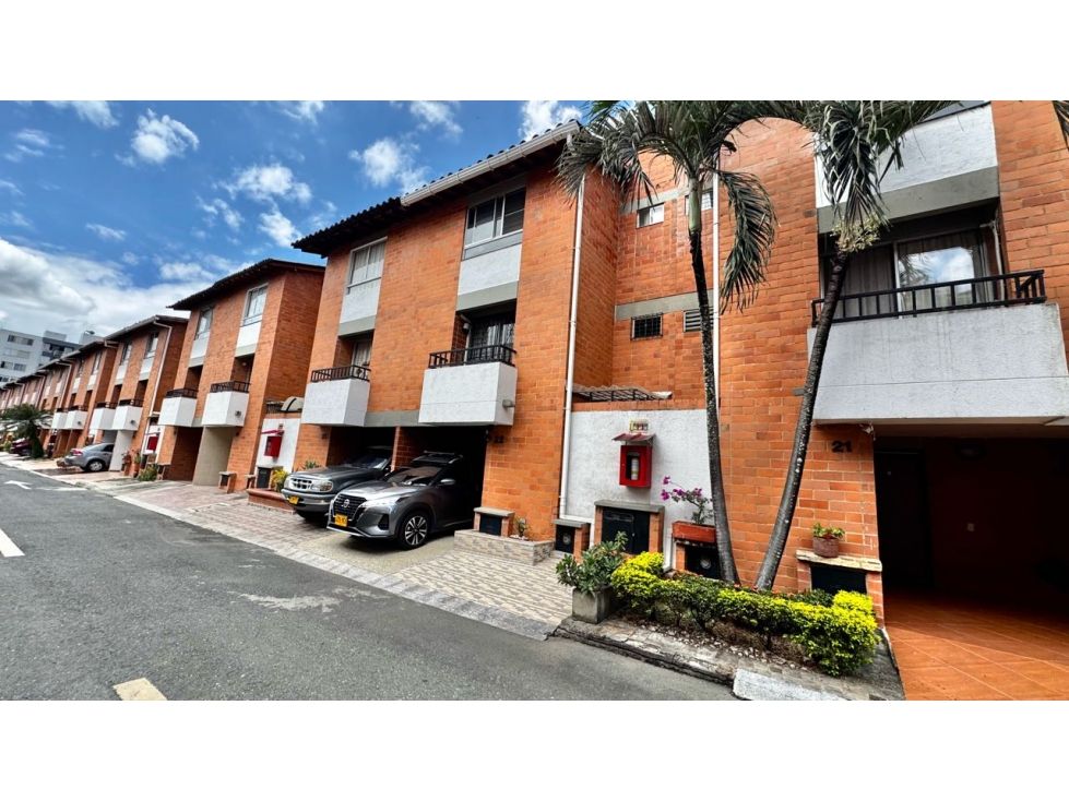 Casa en venta Valle Del Cauca Cali Cali 140 m2 Habitaciones 4 Baños 4 Garajes 2 Precio $510000000