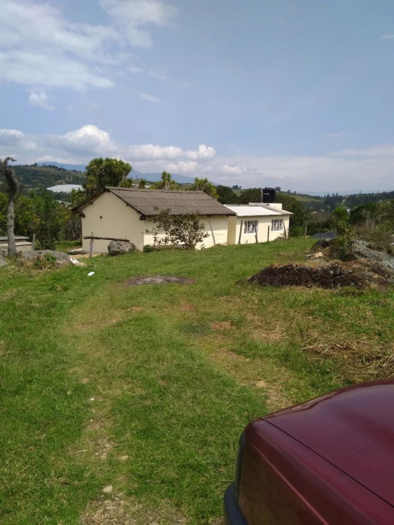Finca en venta Boyacá Santa Sofía Santa Sofía 120 m2 Habitaciones 2 Baños 1 Garajes 2 Precio $800000000
