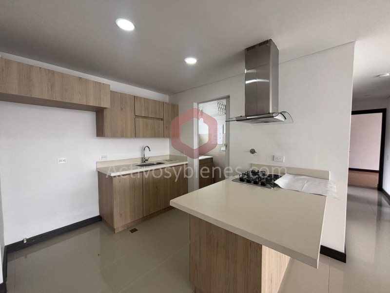 Apartamento en arriendo Antioquia El Retiro El Retiro 88 m2 Habitaciones 3 Baños 2 Garajes 1 Precio $3200000