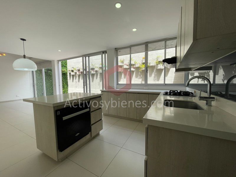 Casa en arriendo Antioquia Rionegro Ub Villas De Gualanday Et Ii 175 m2 Habitaciones 3 Baños 4 Garajes 2 Precio $5800000