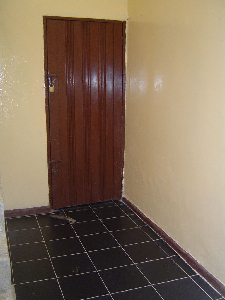 Bodega en arriendo Valle Del Cauca Cali San Pedro 7 m2 Habitaciones 0 Baños 0 Garajes 0 Precio $700000