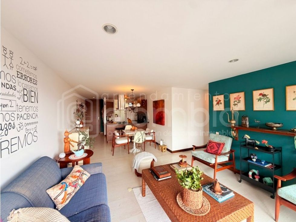 Apartamento en venta Antioquia Envigado Uribe Ángel 90 m2 Habitaciones 3 Baños 2 Garajes 2 Precio $730000000