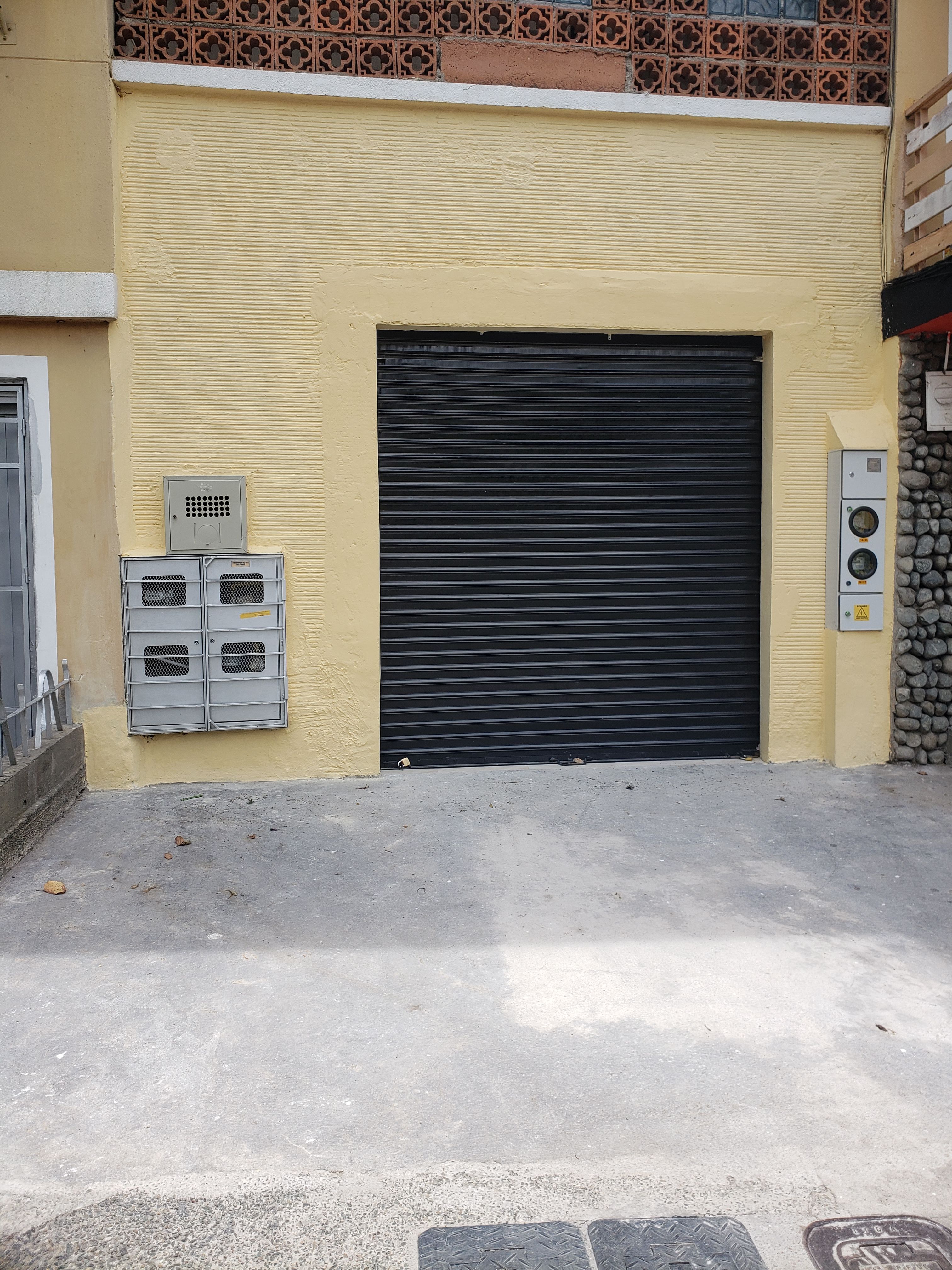 Local Comercial en arriendo Antioquia Medellín Bolivariana 50 m2 Habitaciones 0 Baños 1 Garajes 0 Precio $2142000