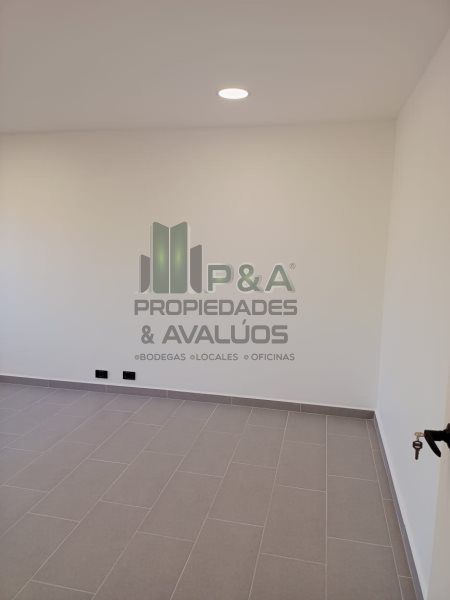 Local en arriendo Antioquia Medellín Santa Rosa De Lima 200 m2 Habitaciones 0 Baños 4 Garajes 0 Precio $7000000