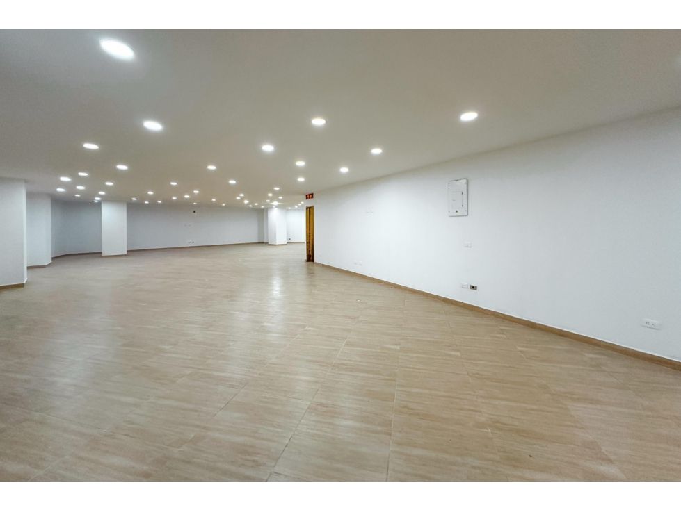 Local en arriendo Antioquia Rionegro El Porvenir 300 m2 Habitaciones 0 Baños 0 Garajes 0 Precio $8000000