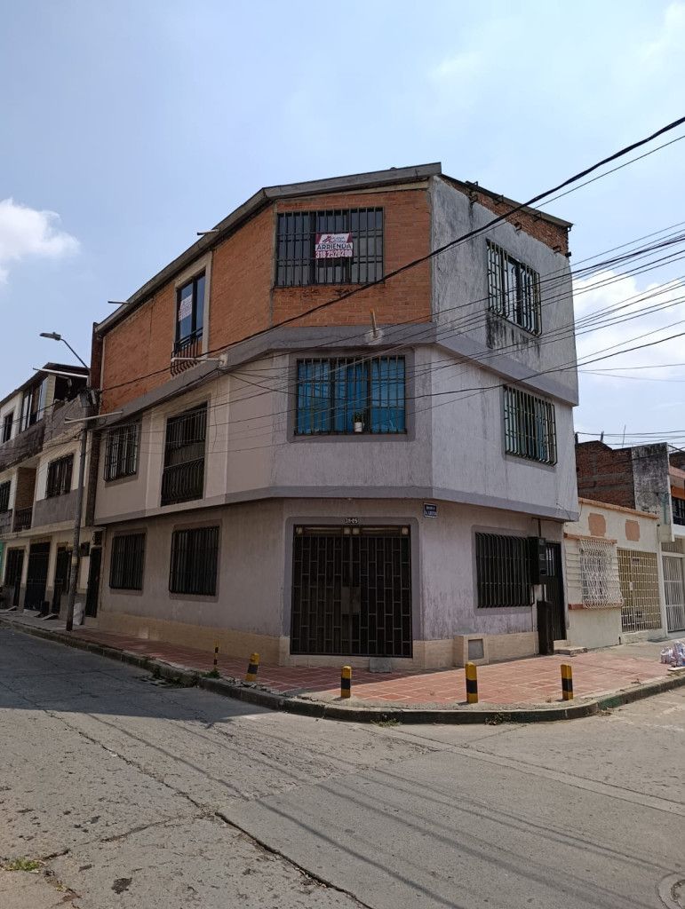 Apartamento en arriendo Valle Del Cauca Cali La Libertad 65 m2 Habitaciones 3 Baños 1 Garajes 0 Precio $1100000