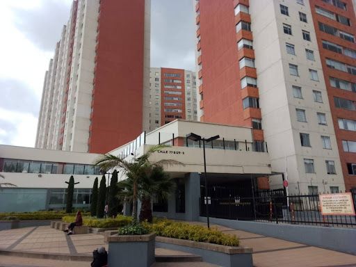 Apartamento en venta Cundinamarca Bogotá El Dorado 67 m2 Habitaciones 3 Baños 2 Garajes 1 Precio $330000000