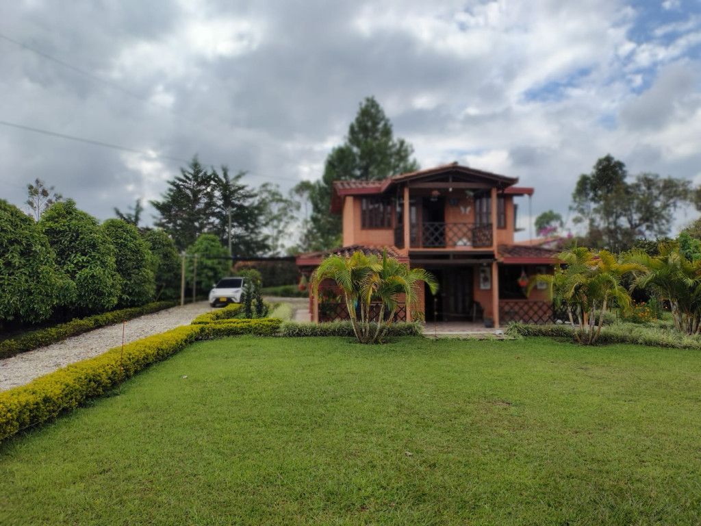 Finca en venta Antioquia San Vicente San Vicente 113 m2 Habitaciones 4 Baños 4 Garajes 1 Precio $800000000