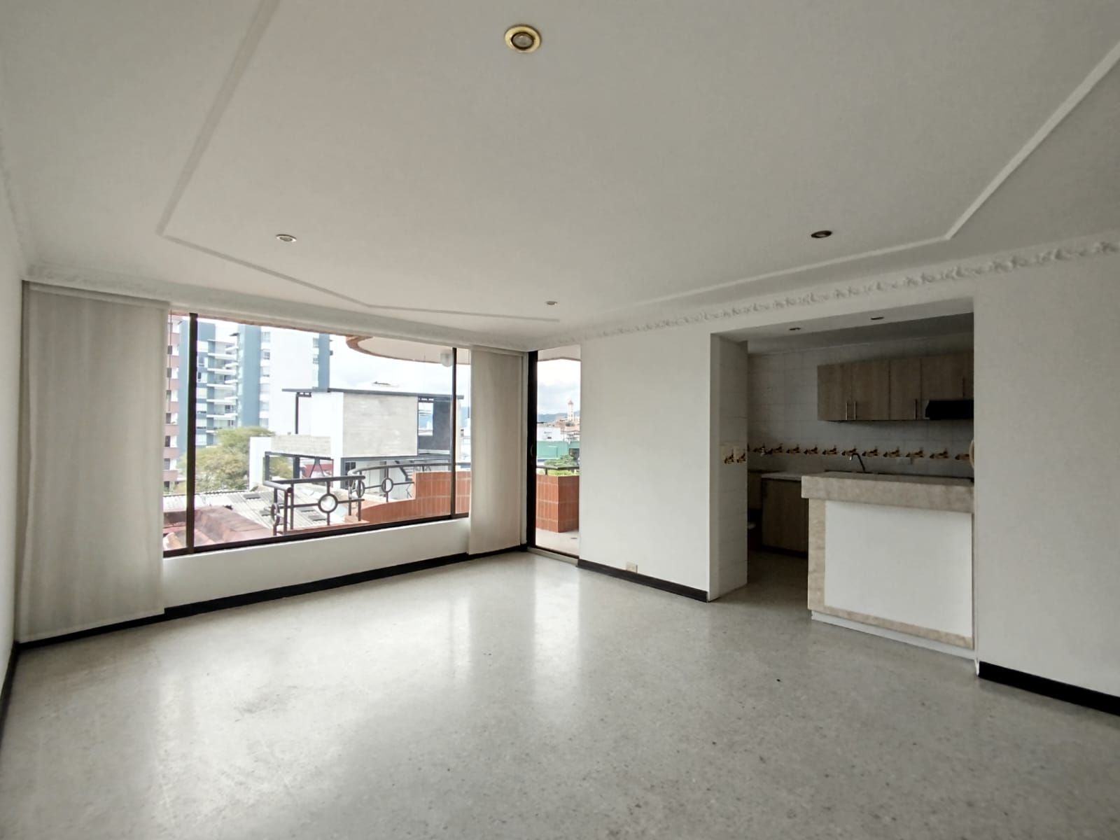 Apartamento en arriendo Risaralda Pereira Los Alpes 86 m2 Habitaciones 2 Baños 2 Garajes 1 Precio $2100000