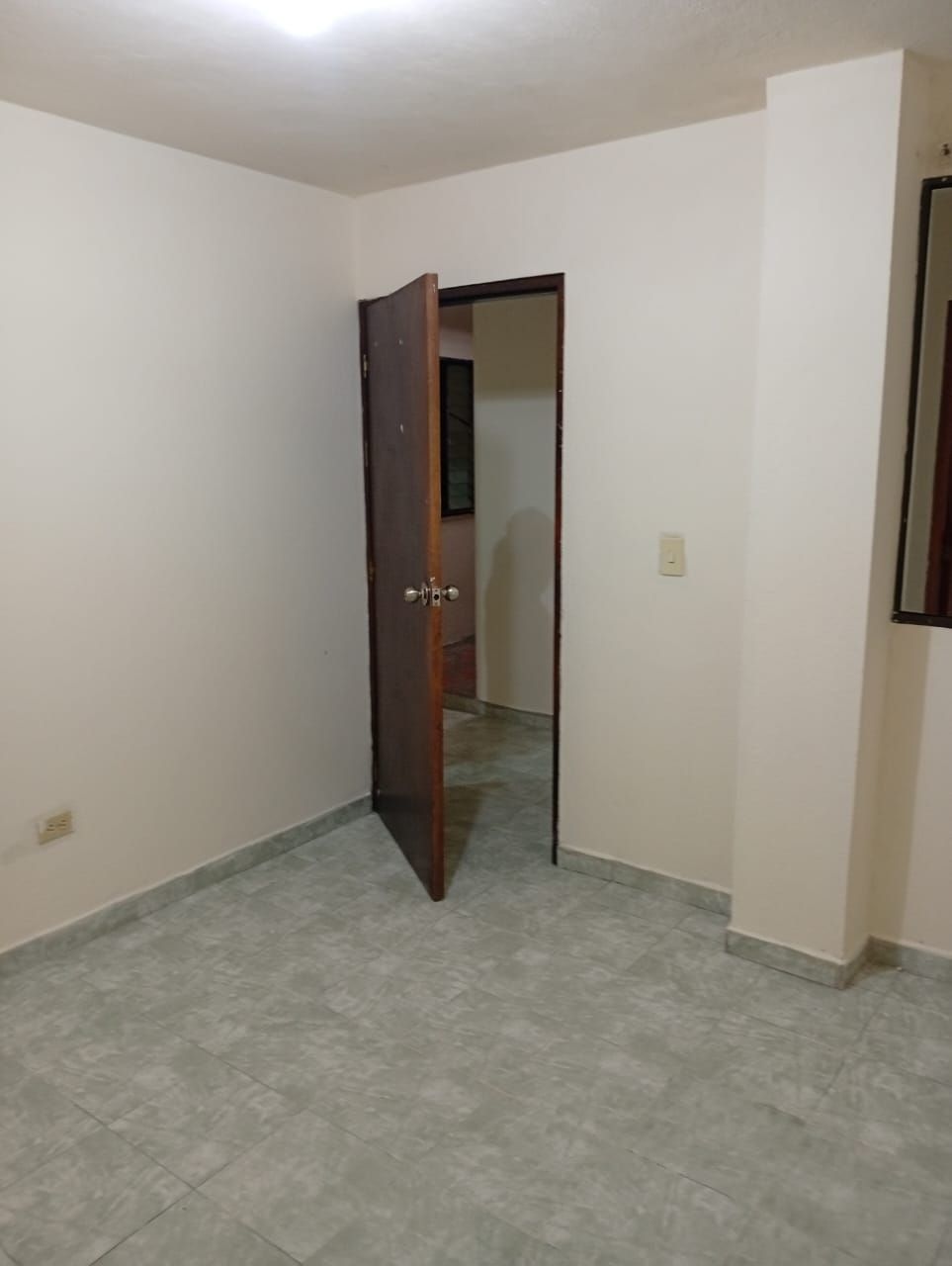 Casa en arriendo Antioquia Medellín Prado 68 m2 Habitaciones 3 Baños 1 Garajes 0 Precio $1500000