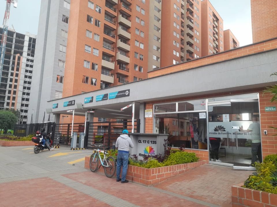 Apartamento en venta Cundinamarca Bogotá Alameda 52 m2 Habitaciones 2 Baños 2 Garajes 0 Precio $205000000