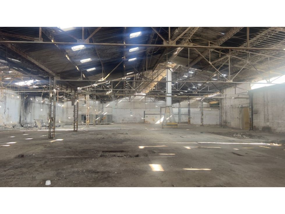 Bodega en arriendo Cundinamarca Soacha San Luis 4200 m2 Habitaciones 0 Baños 6 Garajes 10 Precio $90000000