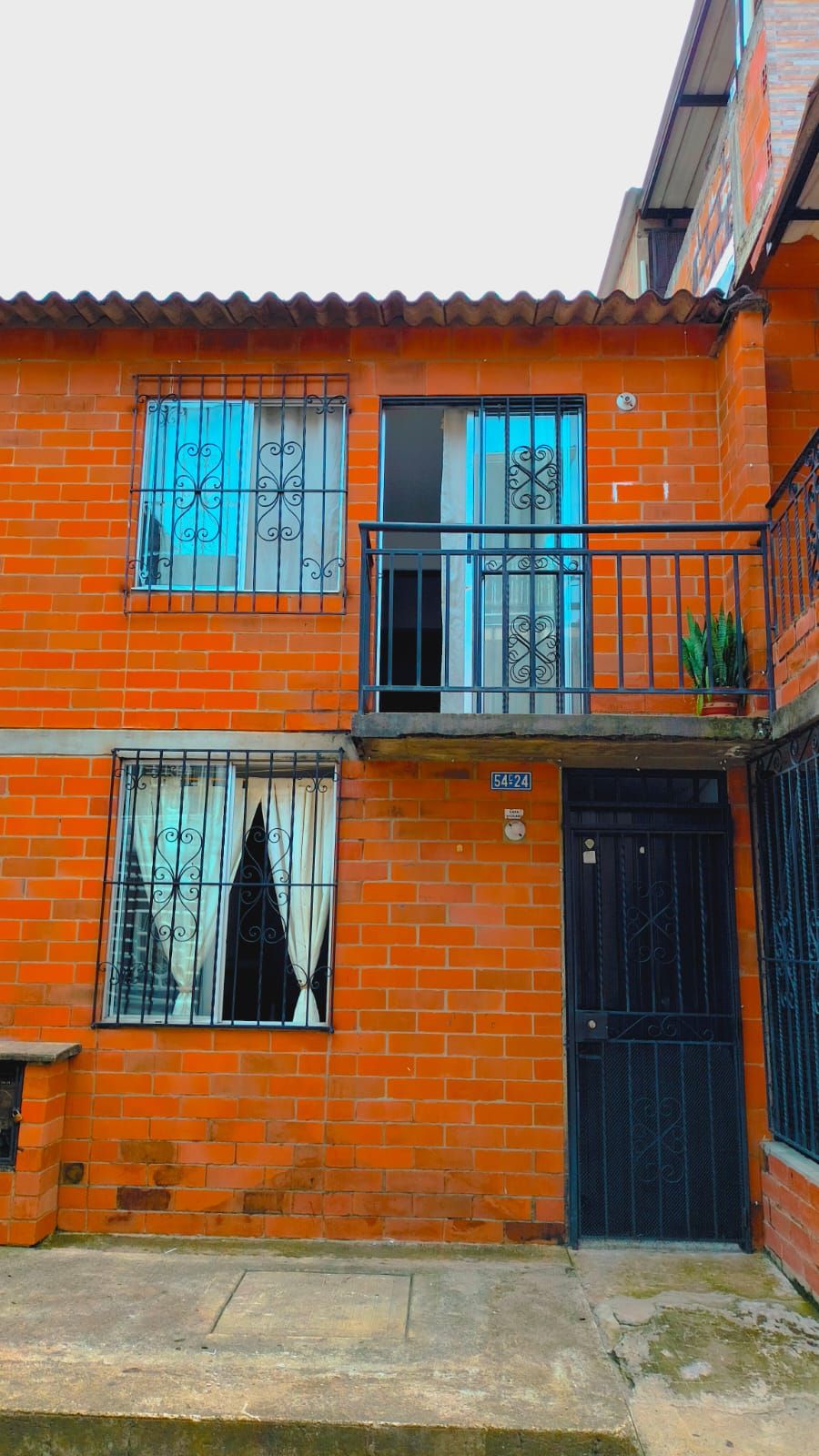 Casa en venta Valle Del Cauca Cali San Pedro 210 m2 Habitaciones 3 Baños 2 Garajes 0 Precio $210000000