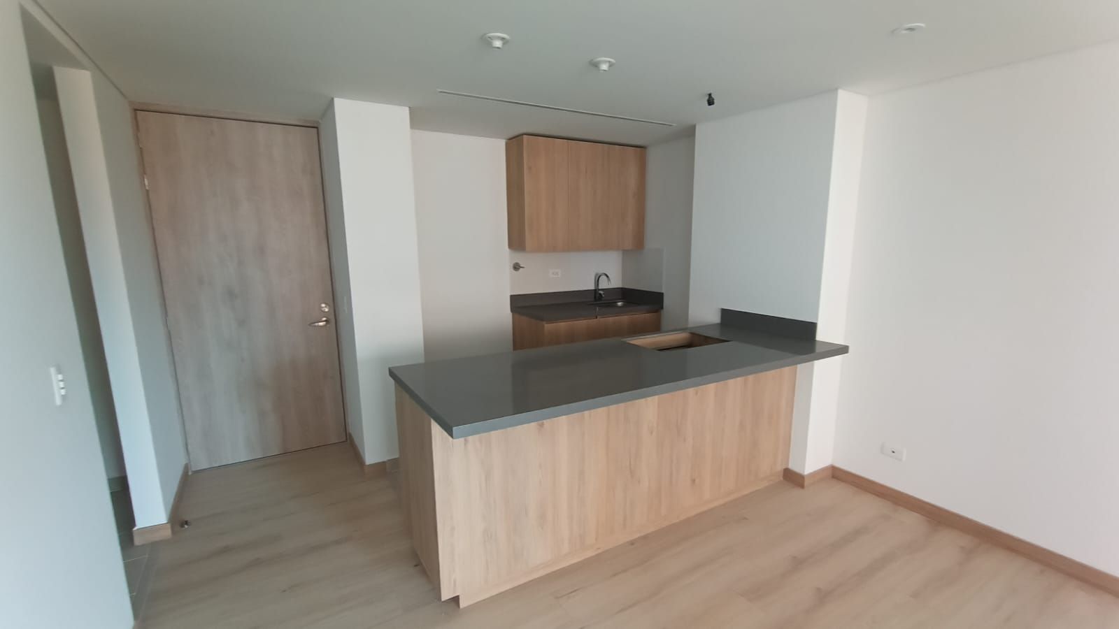 Apartamento en arriendo Antioquia Rionegro El Caney 2 m2 Habitaciones 2 Baños 2 Garajes 0 Precio $2800000