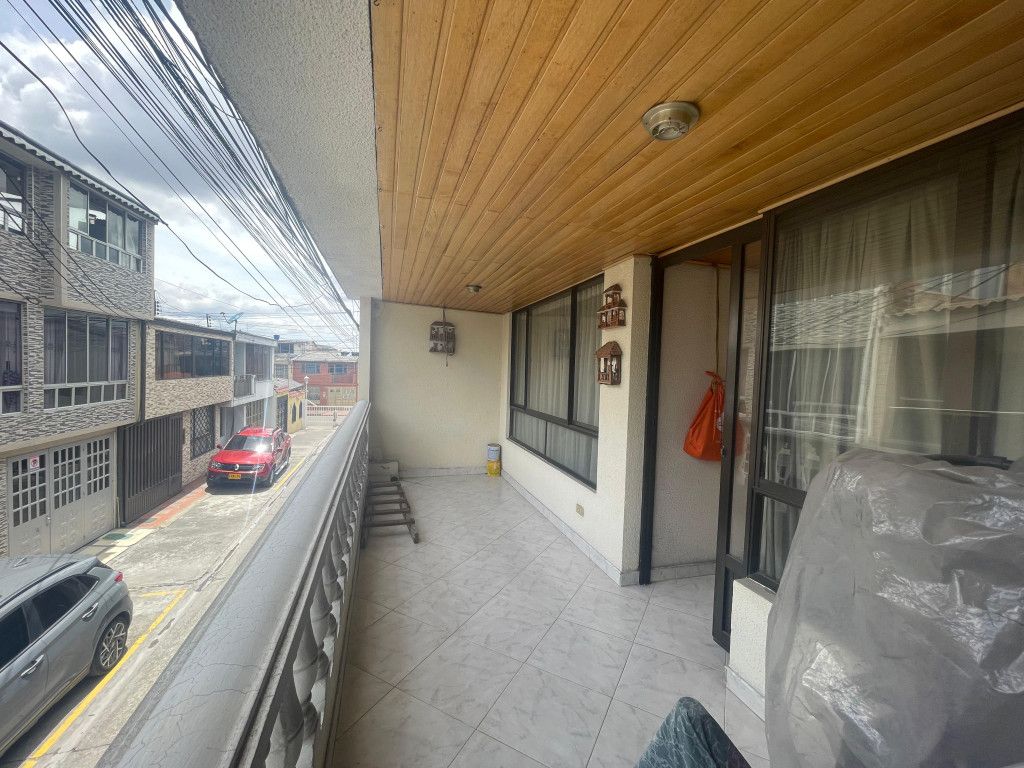 Casa en venta Cundinamarca Bogotá El Rincón De Los Angeles 192 m2 Habitaciones 4 Baños 2 Garajes 1 Precio $550000000