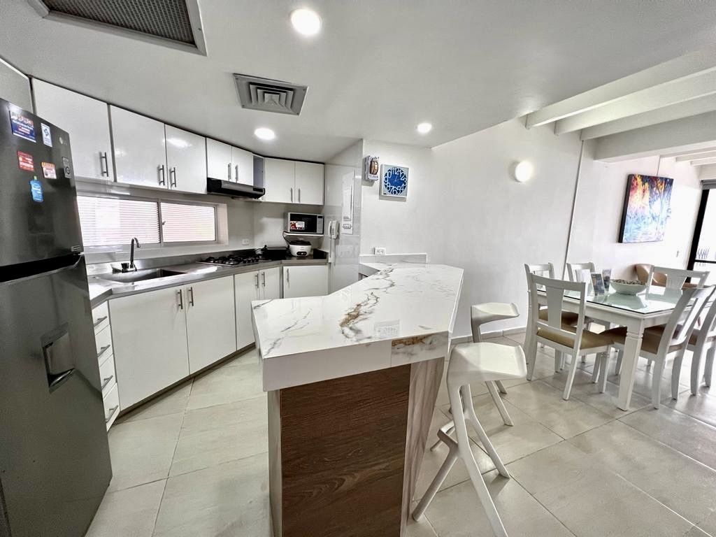 Apartamento en venta Archipiélago De San Andrés Providencia Y Santa Catalina San Andrés San Andrés 88 m2 Habitaciones 2 Baños 2 Garajes 1 Precio $1100000000