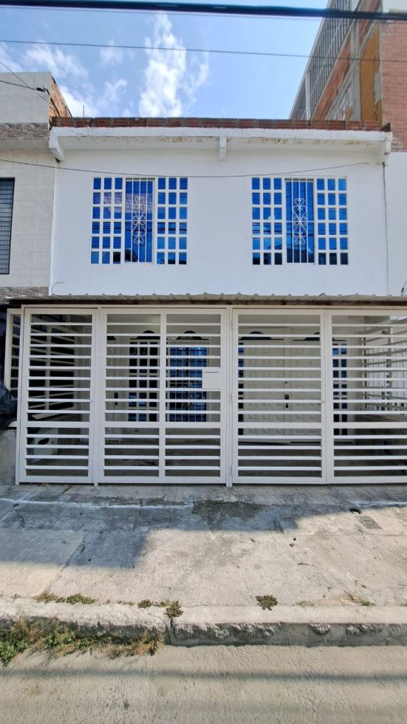 Casa en venta Valle Del Cauca Palmira Villa Claudia 138 m2 Habitaciones 3 Baños 2 Garajes 1 Precio $320000000