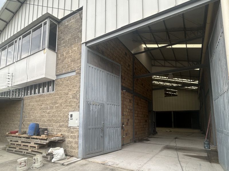 Bodega en arriendo Cundinamarca Bogotá Las Mercedes Suba 1150 m2 Habitaciones 0 Baños 4 Garajes 4 Precio $21850000
