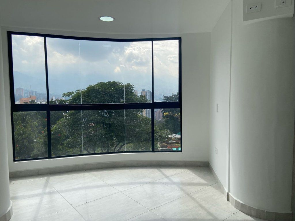 Apartamento en venta Antioquia Medellín Betania 52 m2 Habitaciones 1 Baños 2 Garajes 1 Precio $530000000