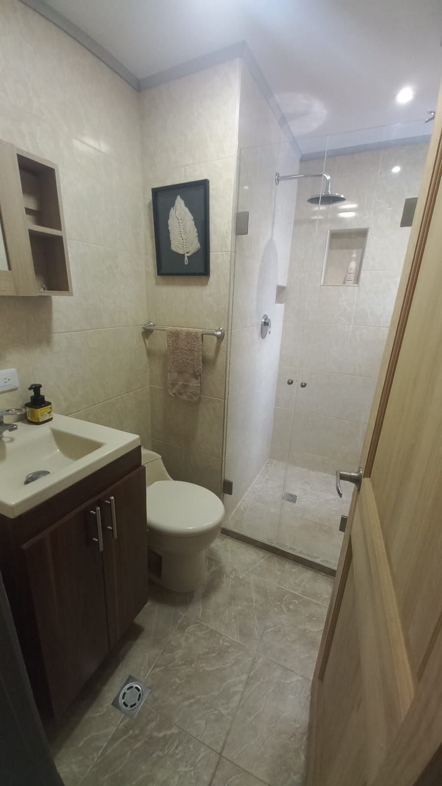 Apartamento en arriendo Risaralda Pereira Los Cedros 85 m2 Habitaciones 3 Baños 2 Garajes 1 Precio $1800000