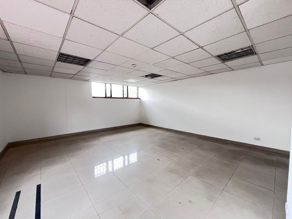 Oficina en arriendo Cundinamarca Bogotá Chapinero Central 64 m2 Habitaciones 0 Baños 0 Garajes 1 Precio $1898000