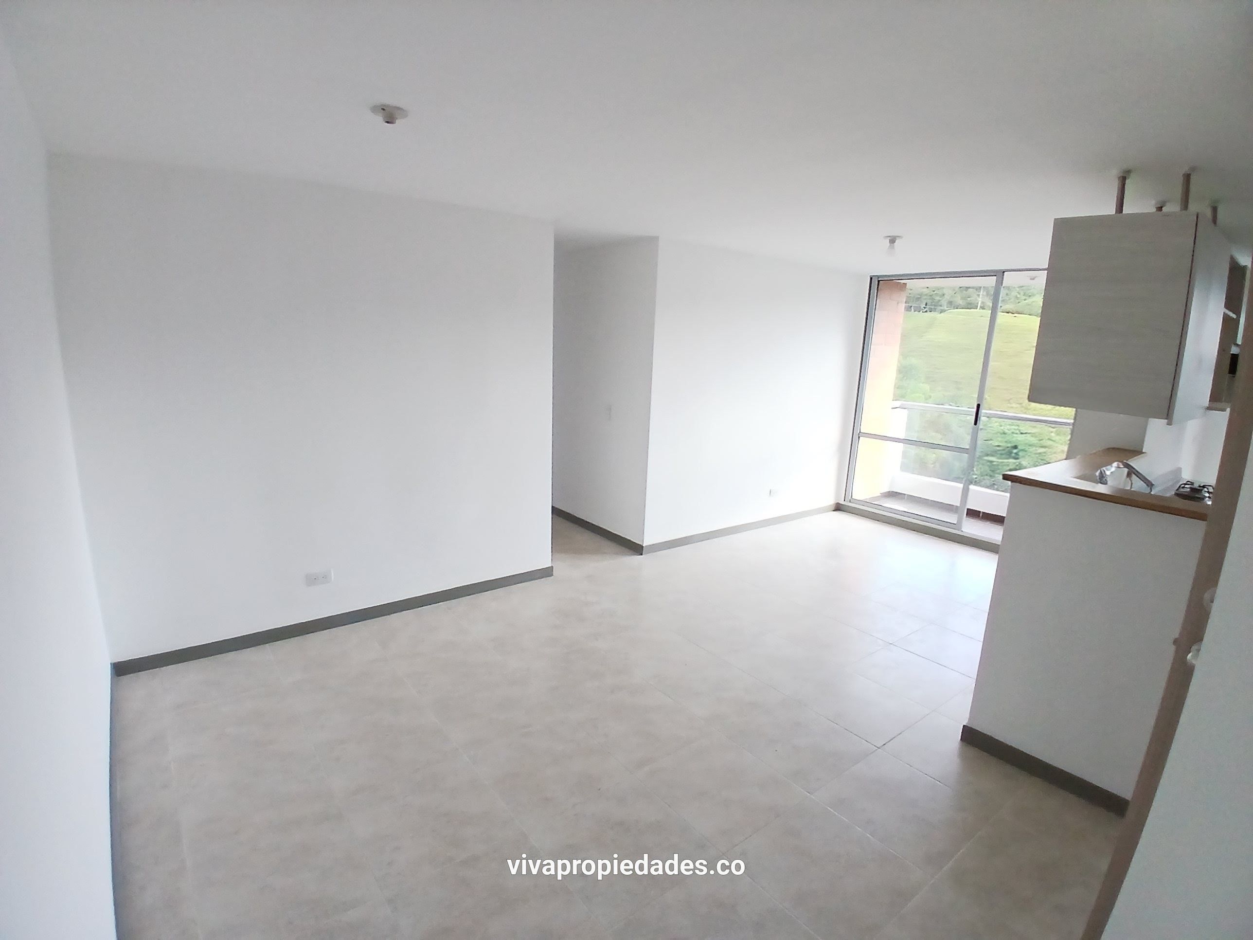 Apartamento en arriendo o venta Antioquia Envigado Loma Del Barro 65 m2 Habitaciones 3 Baños 2 Garajes 1 Precio venta $410000000 Precio arriendo $2500000