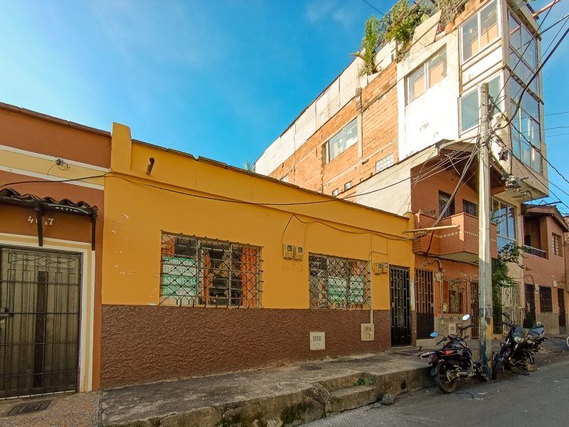 Apartamento en arriendo Antioquia Medellín Gerona 70 m2 Habitaciones 3 Baños 1 Garajes 0 Precio $1000000