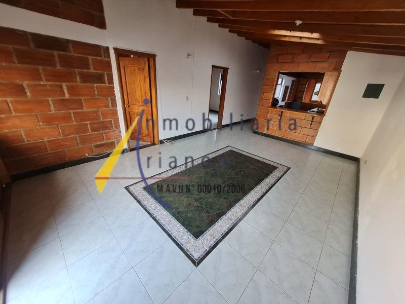 Casa en venta Antioquia Medellín Urbanizacion Plaza Vicuña 100 m2 Habitaciones 3 Baños 2 Garajes 0 Precio $350000000