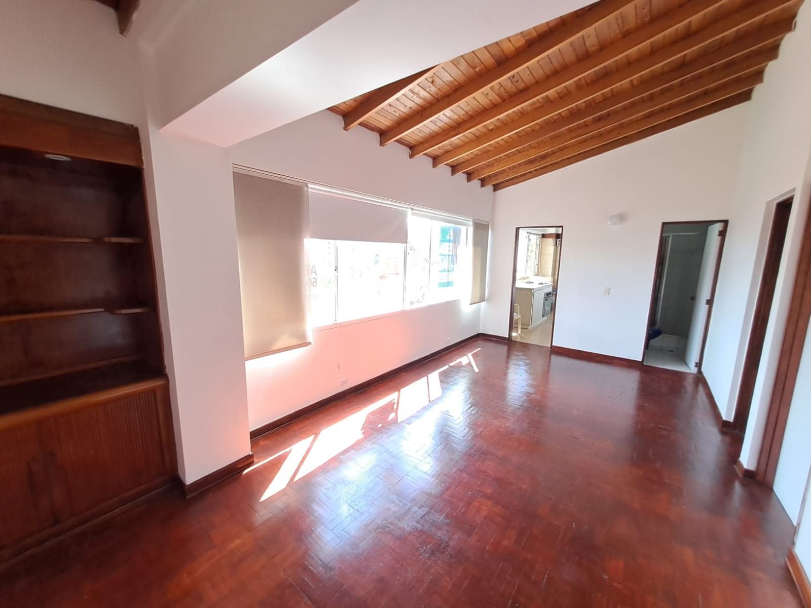 Apartamento en arriendo Antioquia Medellín Las Palmas 70 m2 Habitaciones 2 Baños 2 Garajes 1 Precio $2400000