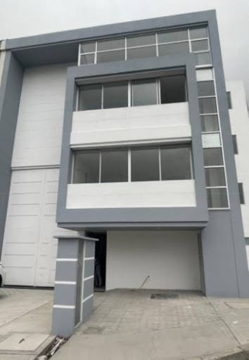 Bodega en arriendo Cundinamarca Bogotá Los Álamos 740 m2 Habitaciones 0 Baños 2 Garajes 4 Precio $37000000