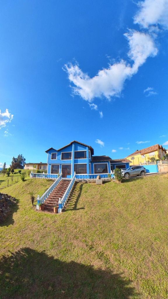 Casa en venta Cundinamarca Sesquilé Sesquile 276 m2 Habitaciones 9 Baños 10 Garajes 4 Precio $1050000000