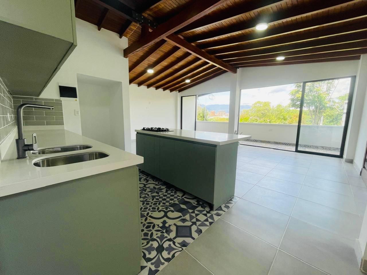 Apartamento en venta Antioquia Medellín Suramericana 212 m2 Habitaciones 4 Baños 3 Garajes 1 Precio $900000000