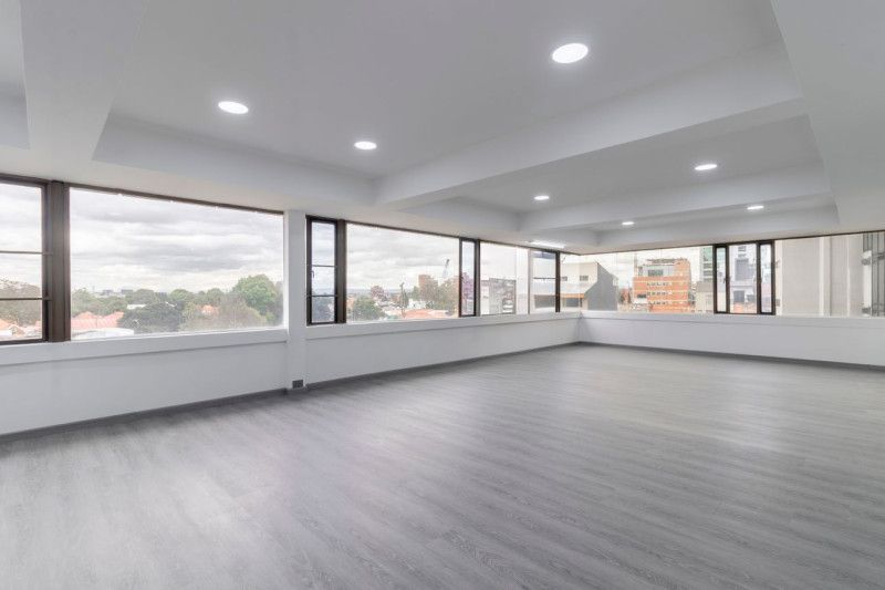 Oficina en arriendo Cundinamarca Bogotá Sucre 102 m2 Habitaciones 0 Baños 0 Garajes 2 Precio $9700000