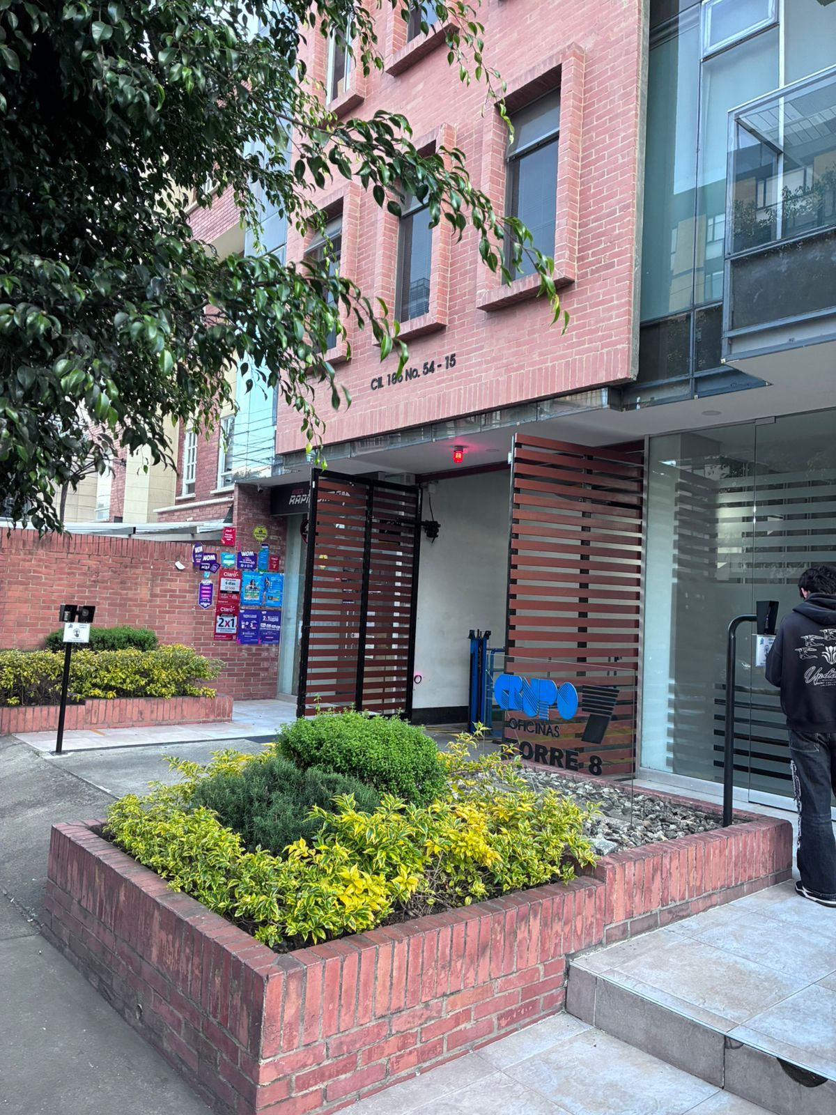 Oficina en arriendo Cundinamarca Bogotá Puente Largo - Edif Oficinas Grupo7 Torre Iii 34 m2 Habitaciones 0 Baños 1 Garajes 1 Precio $800000