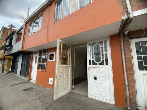 Local en arriendo Cundinamarca Bogotá Garces Navas 17 m2 Habitaciones 0 Baños 1 Garajes 0 Precio $1300000