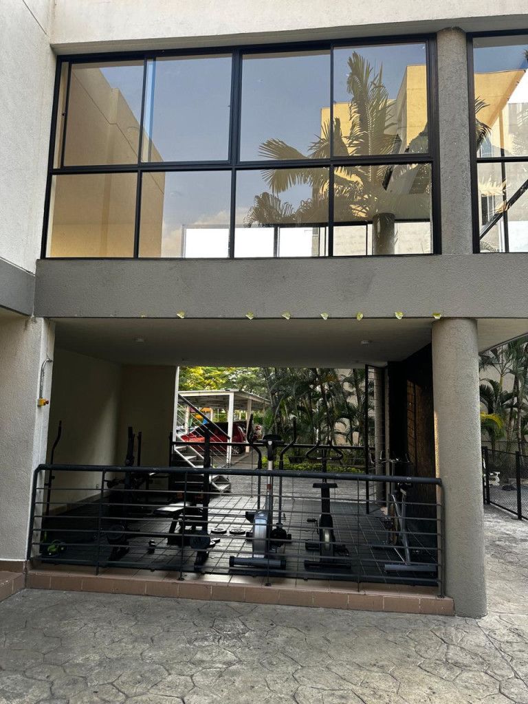 Apartamento en venta Valle Del Cauca Cali Lili 73 m2 Habitaciones 3 Baños 2 Garajes 1 Precio $320000000