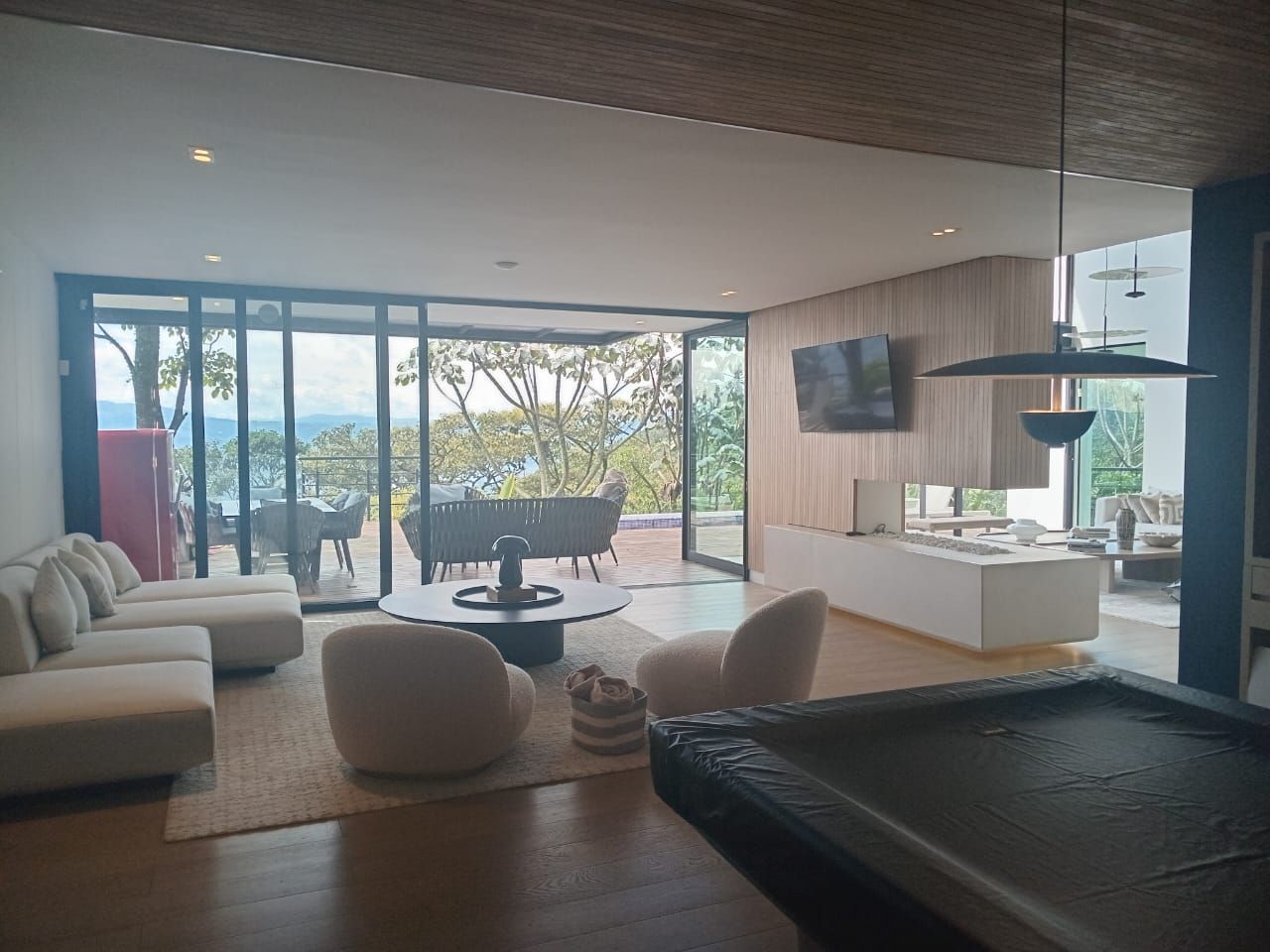 Casa en venta Antioquia Envigado La Mesa 536 m2 Habitaciones 3 Baños 4 Garajes 3 Precio $6900000000